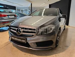 Gris / plata Usado 2013 Mercedes A180 AMG Berlina | 15.900 € (Un poco caro)
