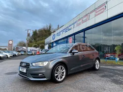 Gris / plata Usado 2015 Audi A3 Sportback Ambition Berlina | 17.400 € (Precio justo)