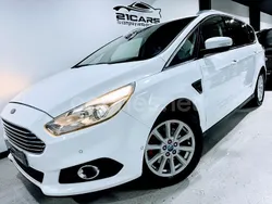 Blanco Usado 2016 Ford S-MAX Titanium Monovolumen | 13.600 €