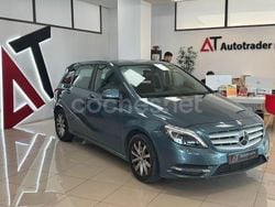 Azul Usado 2014 Mercedes B180 Monovolumen | 16.499 € (Precio justo)