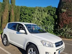 Blanco Usado 2009 Toyota RAV4 Advance SUV | 9900 € (Un poco caro)