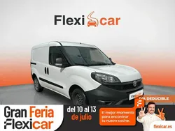 Blanco Usado 2023 Fiat Doblò Feel Monovolumen | 13.790 € (Precio justo)