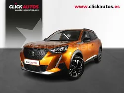 Naranja Usado 2023 Peugeot 2008 Allure SUV | 18.650 € (Un poco caro)