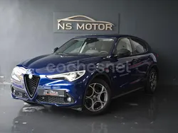 Azul Usado 2022 Alfa Romeo Stelvio Sprint SUV | 25.900 € (Un poco caro)
