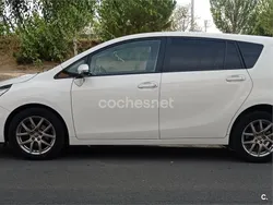Blanco Usado 2015 Toyota Verso Advance Monovolumen | 9500 € (Un poco caro)