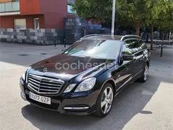 Negro Usado 2010 Mercedes E300 Avantgarde Familiar | 15.800 € (Un poco caro)