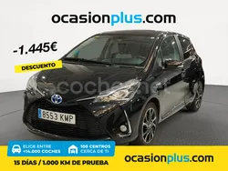 Gris / plata Usado 2018 Toyota Yaris Hybrid Edition Berlina | 15.900 € (Precio justo)