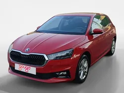 Rojo Usado 2024 Skoda Fabia Selection Berlina | 16.290 € (Buen precio)