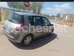 Beige Usado 2004 Renault Scénic II Authentique Monovolumen | 2000 € (Precio justo)