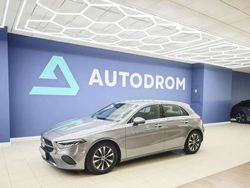 Gris Usado 2023 Mercedes A180 Advanced Utilitario | 33.900 € (Caro)