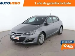 Gris Usado 2015 Opel Astra Selective Berlina | 8499 € (Precio justo)