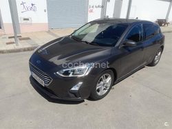 Gris / plata Usado 2020 Ford Focus Titanium Berlina | 12.000 € (Super precio)