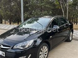 Negro Usado 2015 Opel Astra Excellence Berlina | 10.000 € (Precio justo)