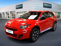 Rojo Usado 2023 Fiat 600E Red | 26.990 € (Buen precio)