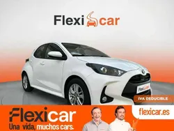 Blanco Usado 2022 Toyota Yaris Hybrid Active Berlina | 16.490 € (Super precio)