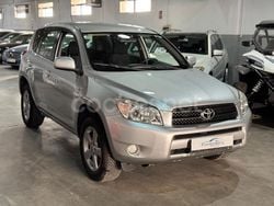 Gris / plata Usado 2008 Toyota RAV4 Sol SUV | 11.000 € (Precio justo)