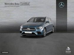 Azul Usado 2023 Mercedes B200 AMG line Monovolumen | 33.900 € (Caro)