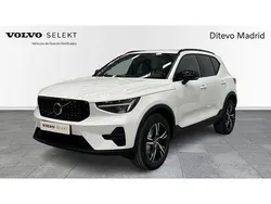 Blanco Usado 2024 Volvo XC40 Plus SUV | 40.900 € (Caro)