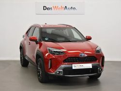 Rojo Usado 2023 Toyota Yaris Hybrid | 25.990 € (Caro)