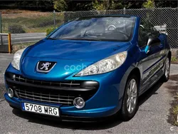 Azul Usado 2008 Peugeot 207 CC Descapotable | 4000 € (Buen precio)