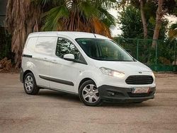 Blanco Usado 2015 Ford Transit Trend Berlina | 6900 € (Precio justo)