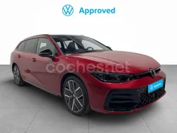 Rojo Usado 2024 VW Passat R-line Familiar | 43.490 €