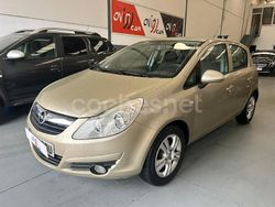 Beige Usado 2009 Opel Corsa Berlina | 5990 € (Caro)