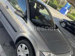 Beige Usado 2004 Renault Mégane II Authentique Berlina | 3000 € (Precio justo)