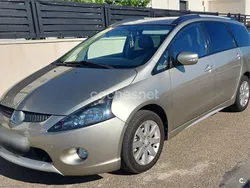Beige Usado 2007 Mitsubishi Grandis Monovolumen | 5700 €