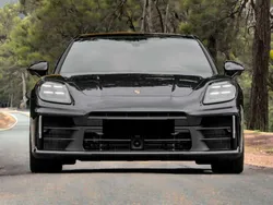 Negro Nuevo 2024 Porsche Panamera 4 Berlina | 165.000 €