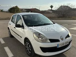 Blanco Usado 2009 Renault Clio II Berlina | 4500 € (Precio justo)
