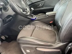 Gris / plata Usado 2017 Renault Scénic IV Edition One Monovolumen | 12.500 € (Buen precio)