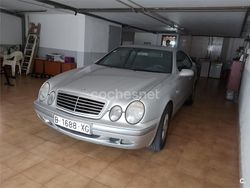 Gris / plata Usado 2000 Mercedes CLK200 Elegance Coupe | 2700 € (Super precio)