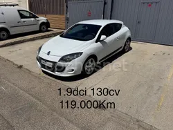 Blanco Usado 2011 Renault Mégane III Dynamique Berlina | 7490 € (Precio justo)
