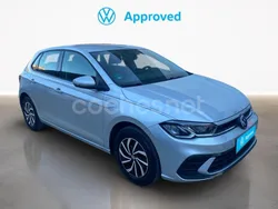 Gris plata Usado 2024 VW Polo Life Berlina | 19.300 € (Precio justo)