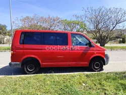 Rojo Usado 2007 VW Caravelle Trendline Monovolumen | 15.400 € (Precio justo)