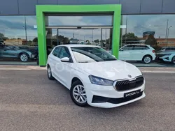 Blanco Usado 2022 Skoda Fabia Active Berlina | 14.390 € (Precio justo)