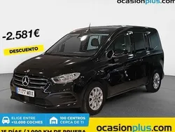 Negro Usado 2022 Mercedes 180 Berlina | 25.819 € (Precio justo)