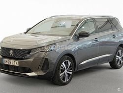 Gris / plata Usado 2021 Peugeot 5008 Active Monovolumen | 17.300 €
