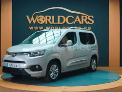 Gris / plata Usado 2021 Toyota Proace Verso Active Familiar | 25.295 € (Precio justo)