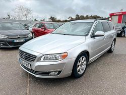 Gris / plata Usado 2015 Volvo V70 Momentum Familiar | 13.500 €