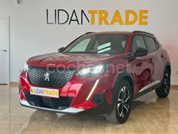 Rojo Usado 2023 Peugeot 2008 Allure SUV | 16.490 € (Buen precio)