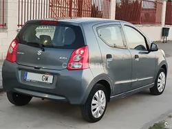 Gris / plata Usado 2009 Suzuki Alto GL Utilitario | 3300 €