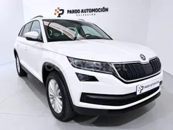 Blanco Usado 2021 Skoda Kodiaq Ambition SUV | 29.900 € (Precio justo)