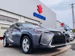 Gris / plata Usado 2021 Lexus UX Business Edition SUV | 22.900 € (Buen precio)