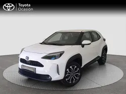 Blanco Usado 2022 Toyota Yaris Cross Active SUV | 23.800 € (Un poco caro)