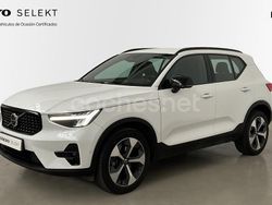 Blanco Usado 2023 Volvo XC40 Plus SUV | 37.500 € (Precio justo)