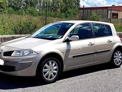 Beige Usado 2006 Renault Mégane II Expression Berlina | 2800 € (Precio justo)