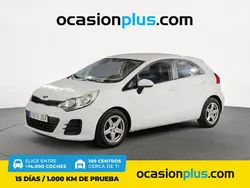 Blanco Usado 2015 Kia Rio Utilitario | 7490 € (Precio justo)