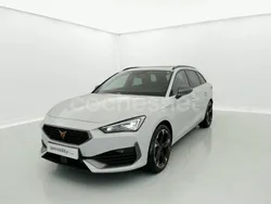 Blanco Usado 2024 Cupra Leon Familiar | 26.500 € (Precio justo)